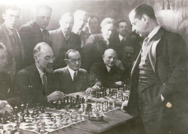 Capablanca Book Destroyed (article by Edward Winter)
