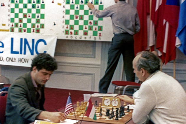 Chess Jottings by Edward Winter